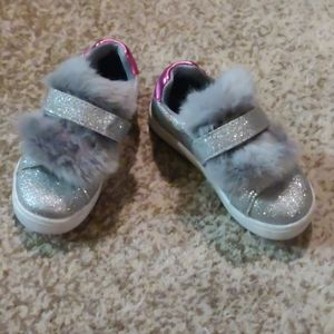 Little girls sneakers
